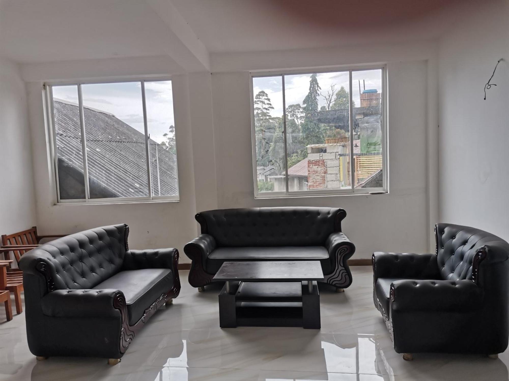 Traveler'S Choice Hotell Nuwara Eliya Exteriör bild